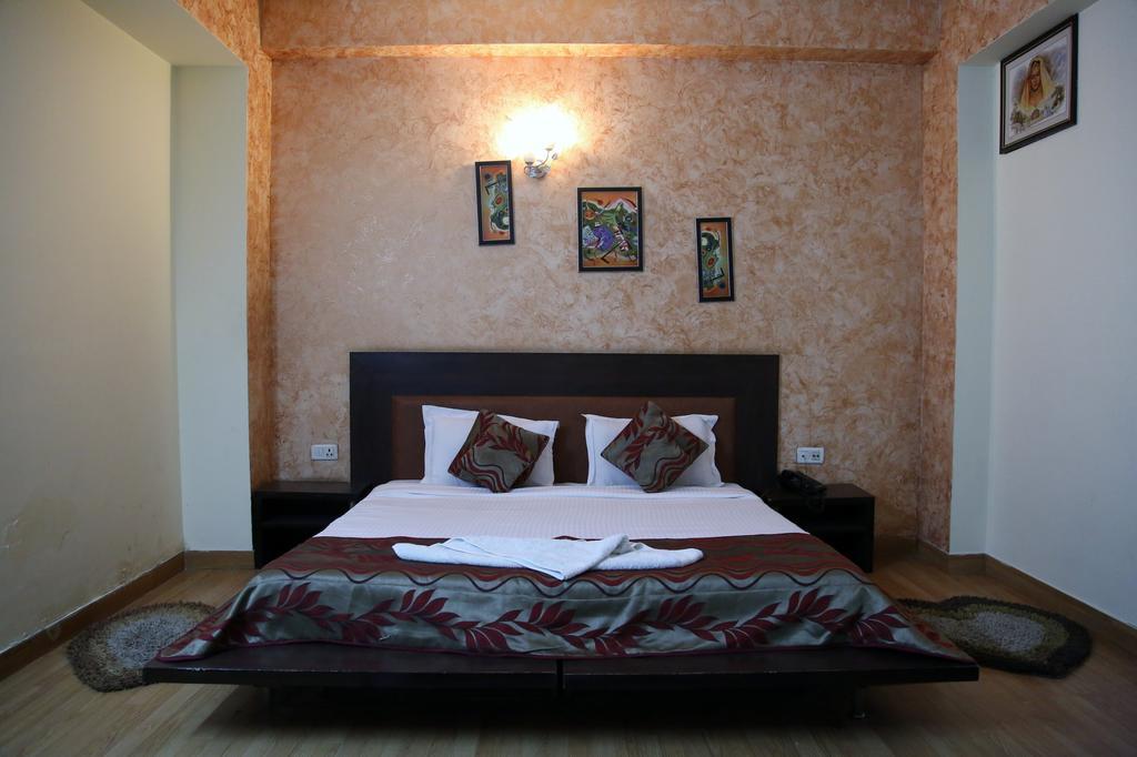 Hotel Mandakini Palace Delhi  Zimmer foto